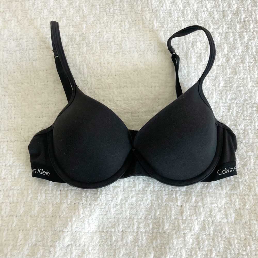 CALVIN KLEIN Lightly Padded Underwire T Shirt Bra